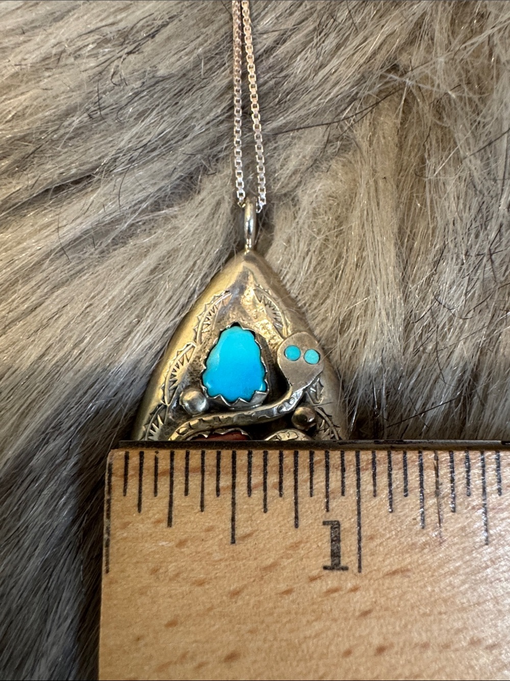 Vintage Native American Sterling Teardrop Pendant Necklace with Turquoise & Red - Picture 7 of 9